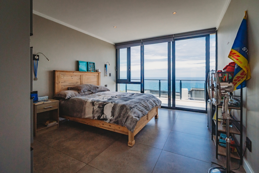 4 Bedroom Property for Sale in Le Grand Golf Estate Western Cape